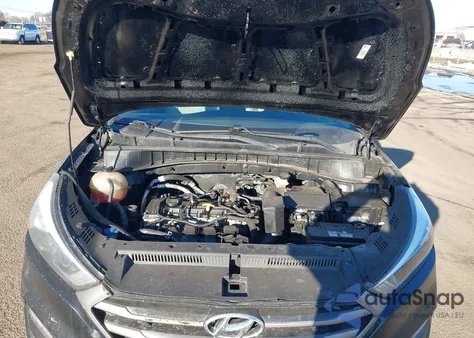 2017 Hyundai Tucson Se Plus z USA, uszkodzony, nr VIN KM8J33A40HU427144